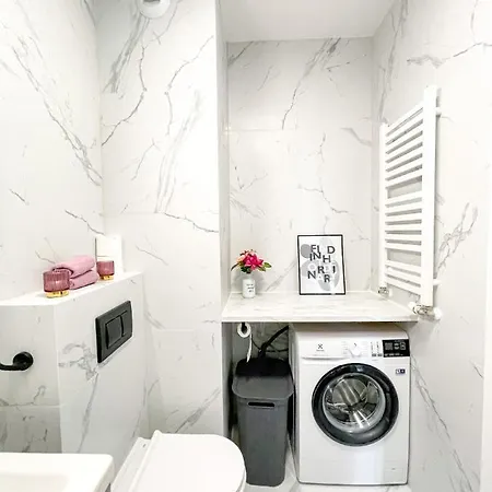 Superapart Omulewska - Parking, Wi-fi *