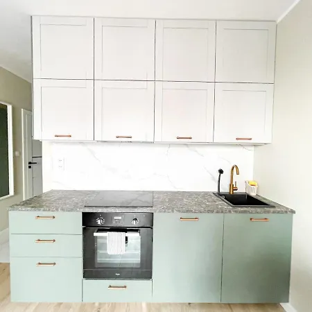 Superapart Omulewska - Parking, Wi-fi * Warszawa