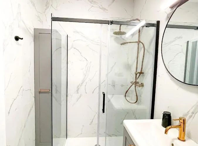 Superapart Omulewska - Parking, Wi-fi * 华沙